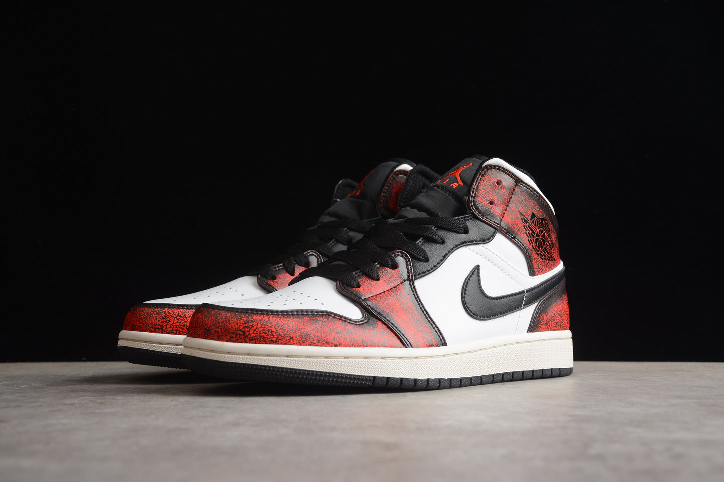 Jordan 1 Mid Wear-Away Chicago