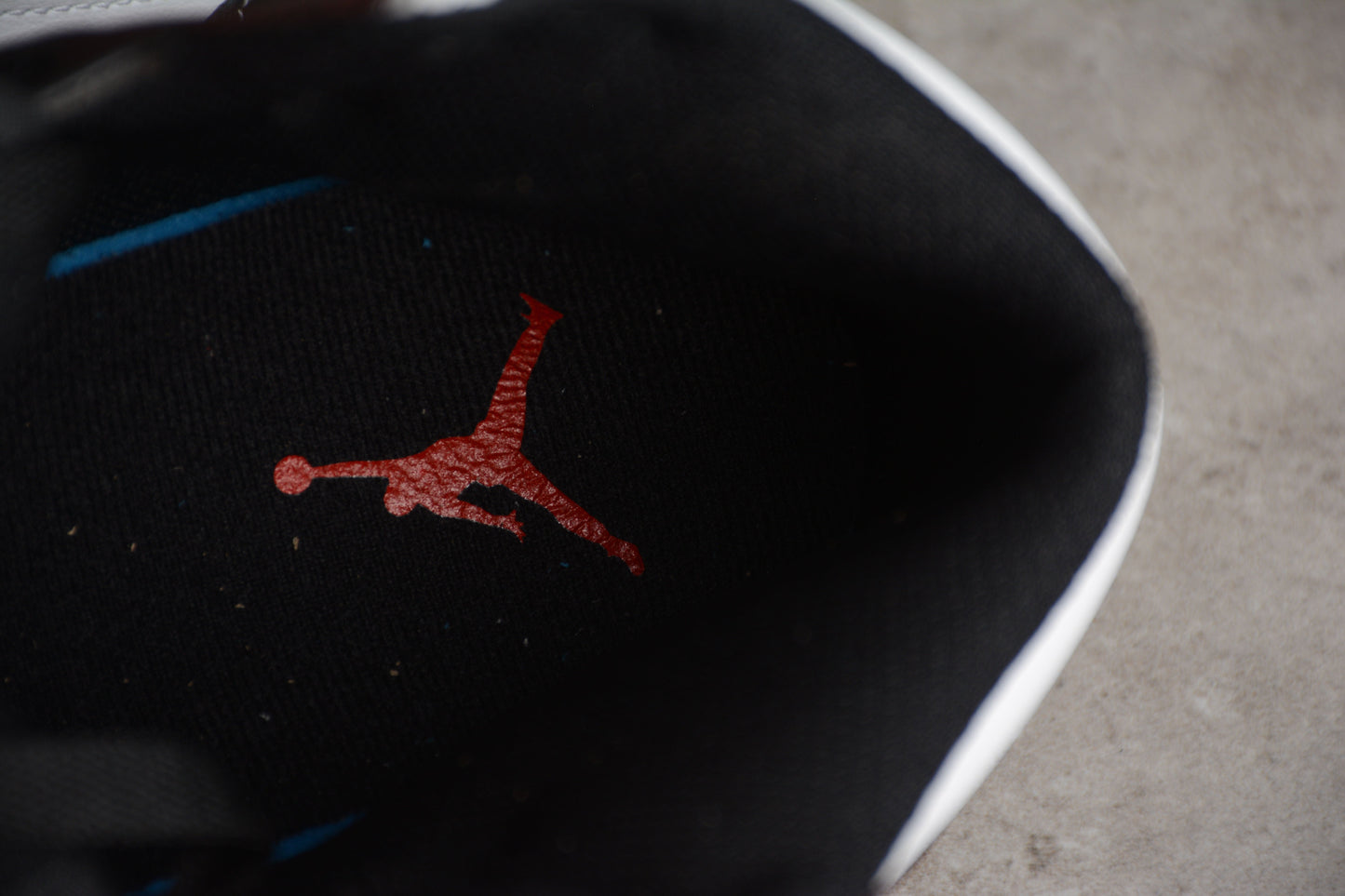 Jordan 1 Mid Wear-Away Chicago