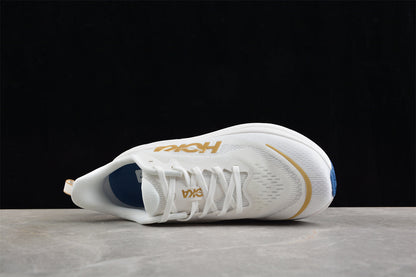Hoka One One Skyflow White