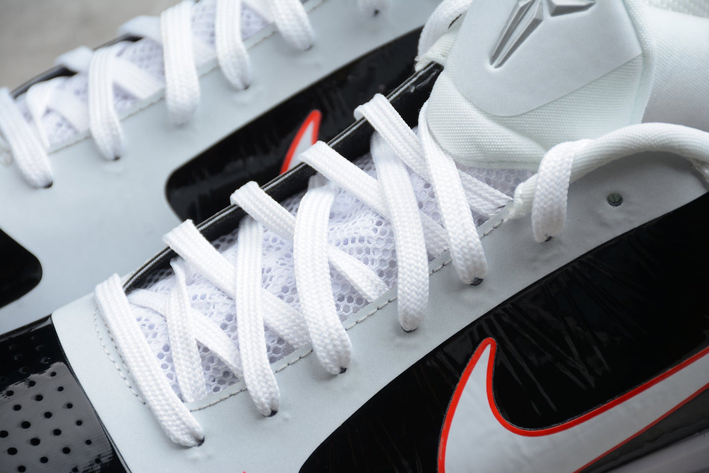 Nike Kobe 5 Protro “Alternate Bruce Lee”