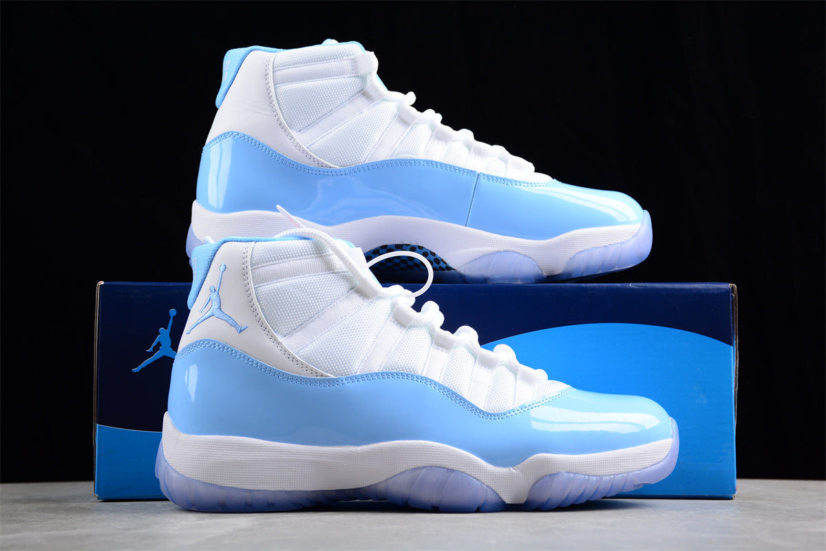 Air Jordan 11 Retro High "UNC"