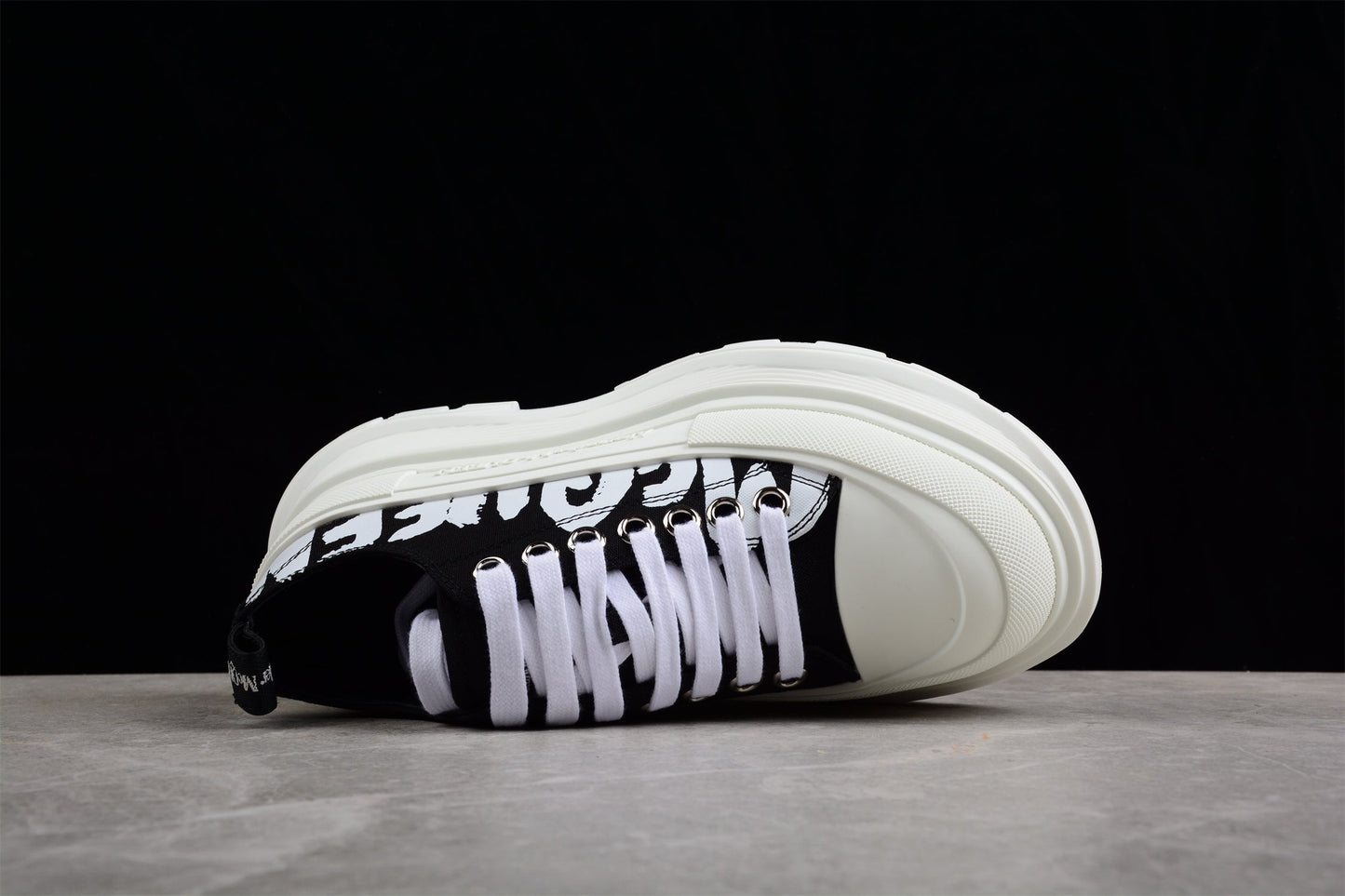 Alexander McQueen Tread Slick Low Lace-Up – Canvas Graffiti Black/White
