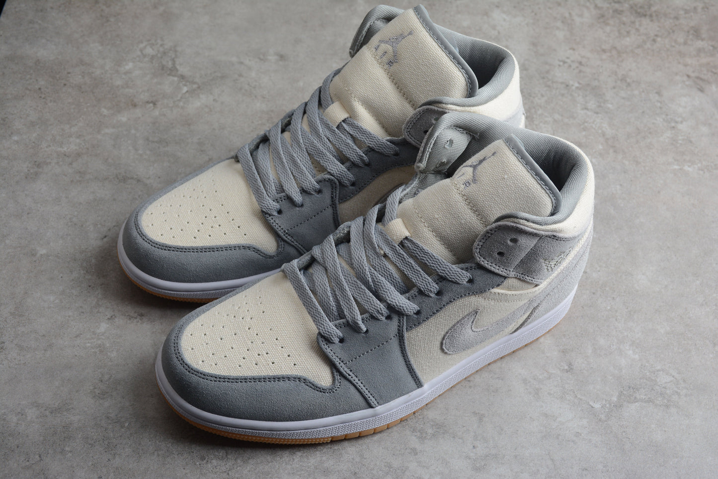 Nike Air Jordan 1 Mid SE "Coconut Milk Particle Grey" (DN4281-100)