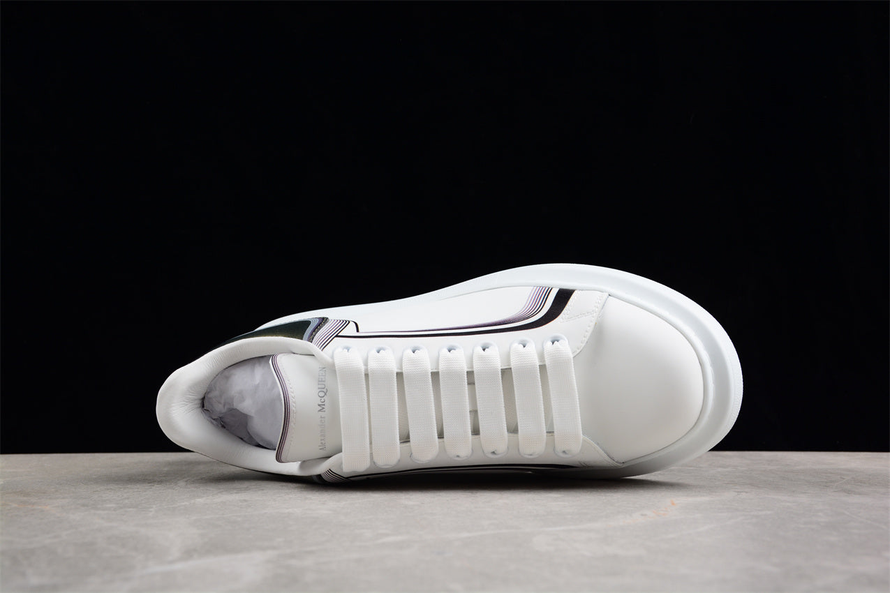 Alexander McQueen Oversized Sneaker in White/Silver