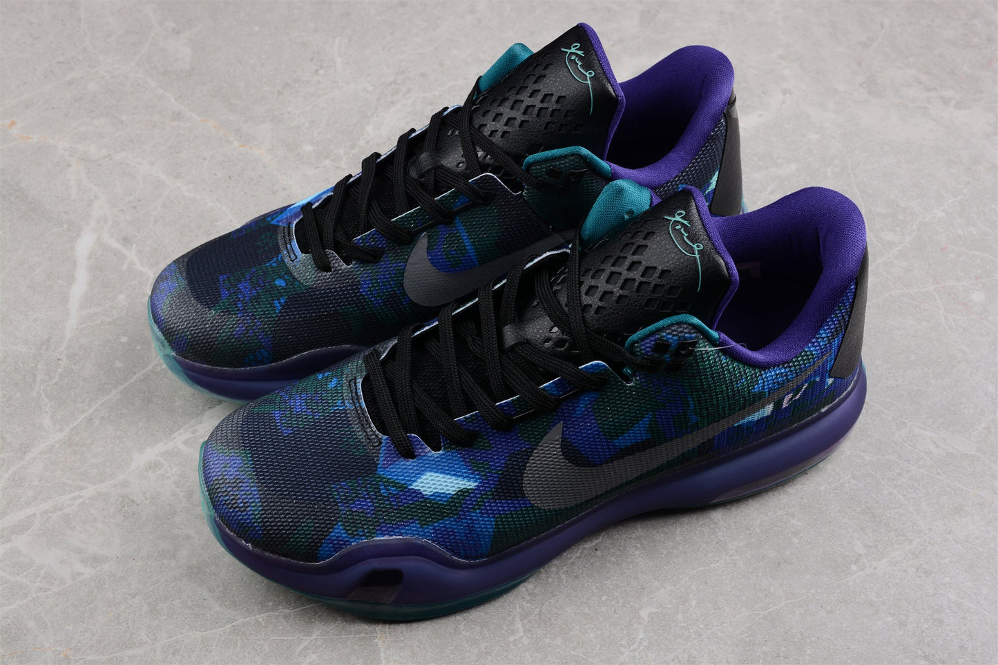 Nike Kobe 10 "Peach Jam"