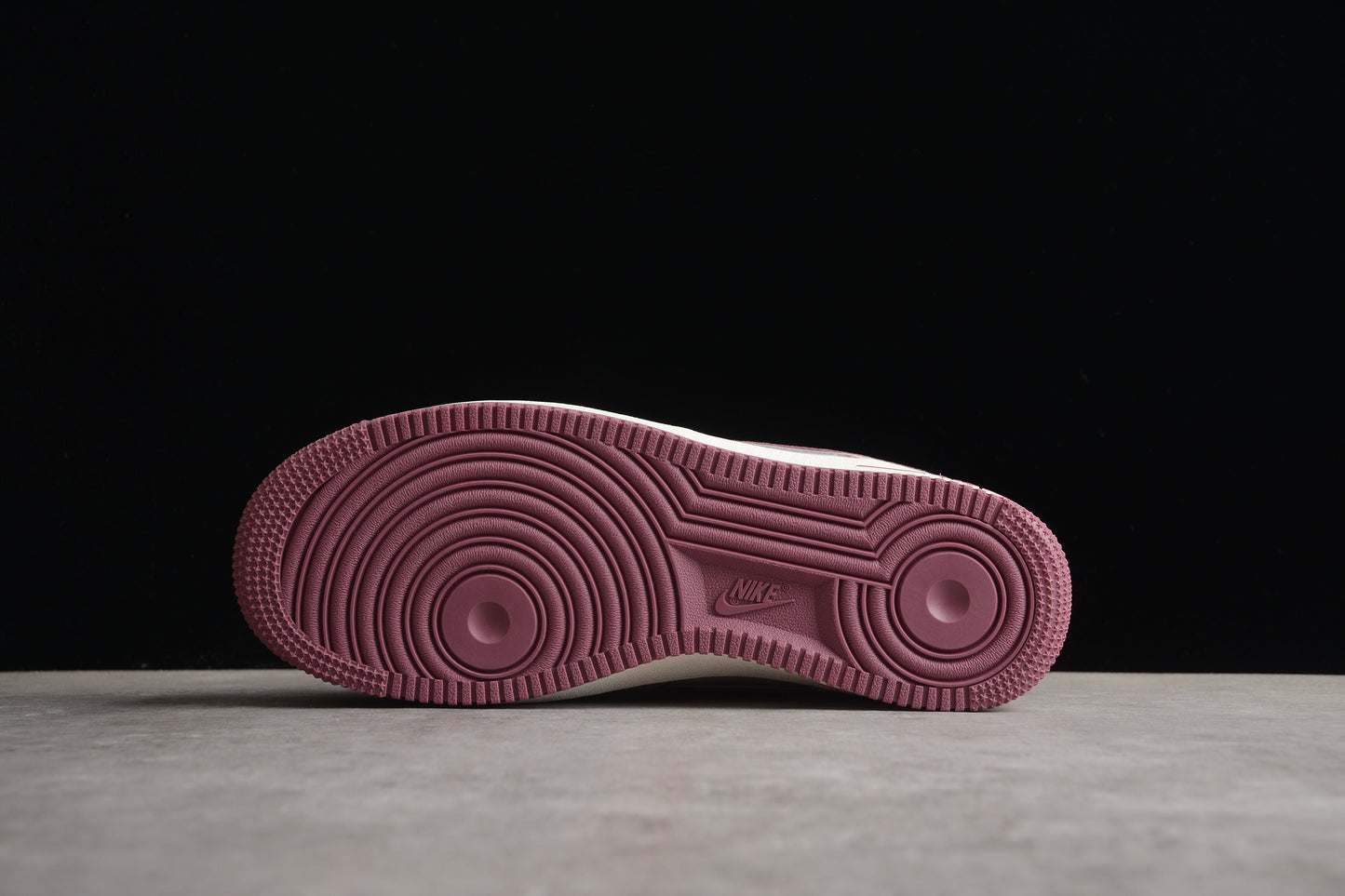 Nike Air Force 1 x Otomo Katsuhiro