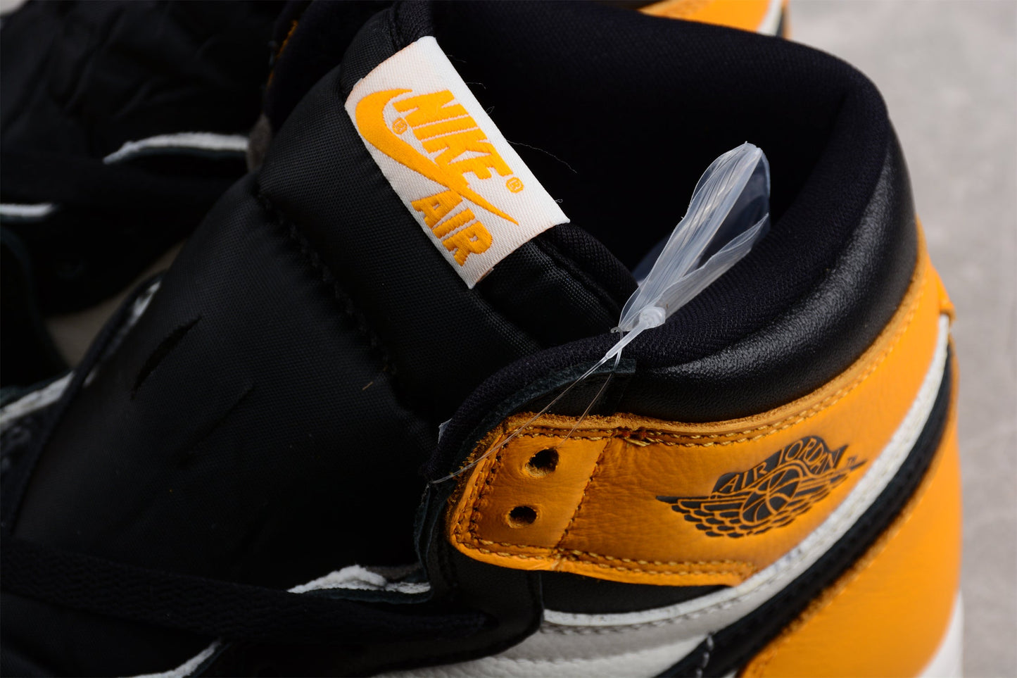 Nike Air Jordan 1 Retro High OG “Taxi”