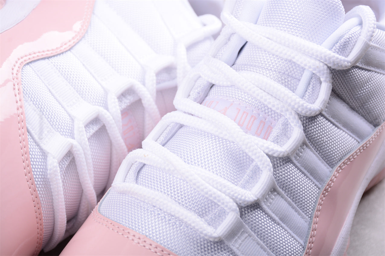 Air Jordan 11 Low "Pure Violet"