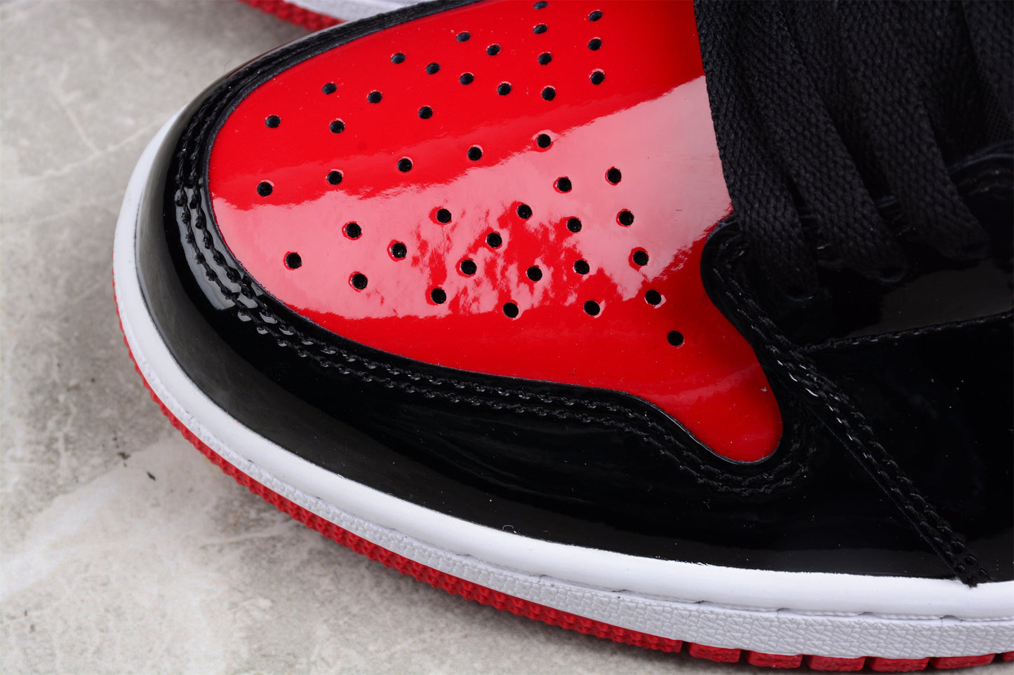 Air Jordan 1 High OG “Bred Patent”