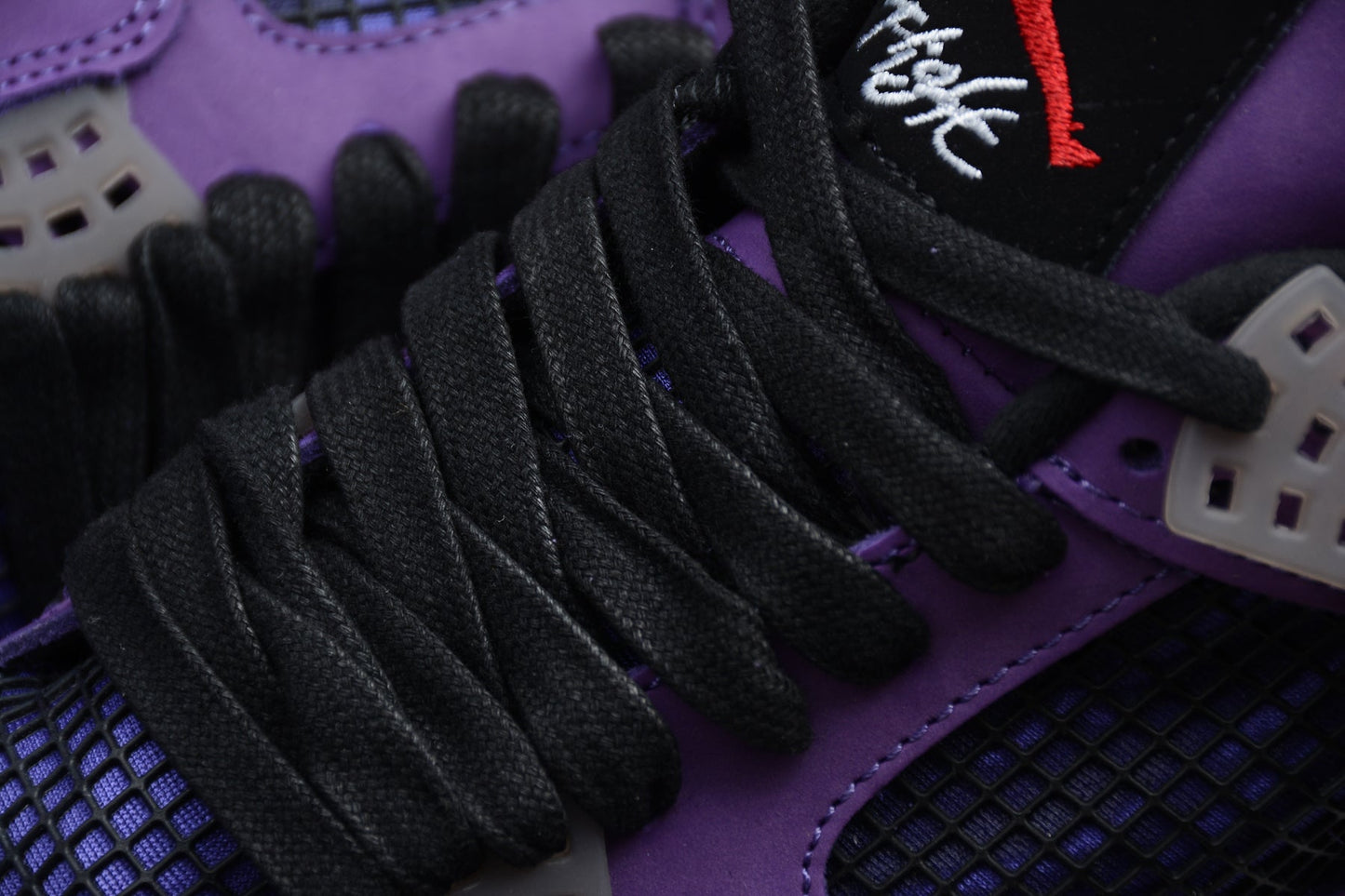 Travis Scott x Air Jordan 4 “Purple”