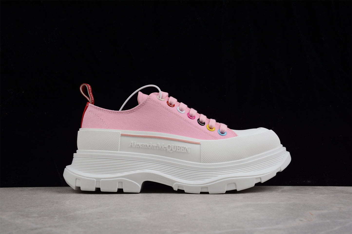 Alexander McQueen Tread Slick Low Lace-Up in Pink (Women’s)