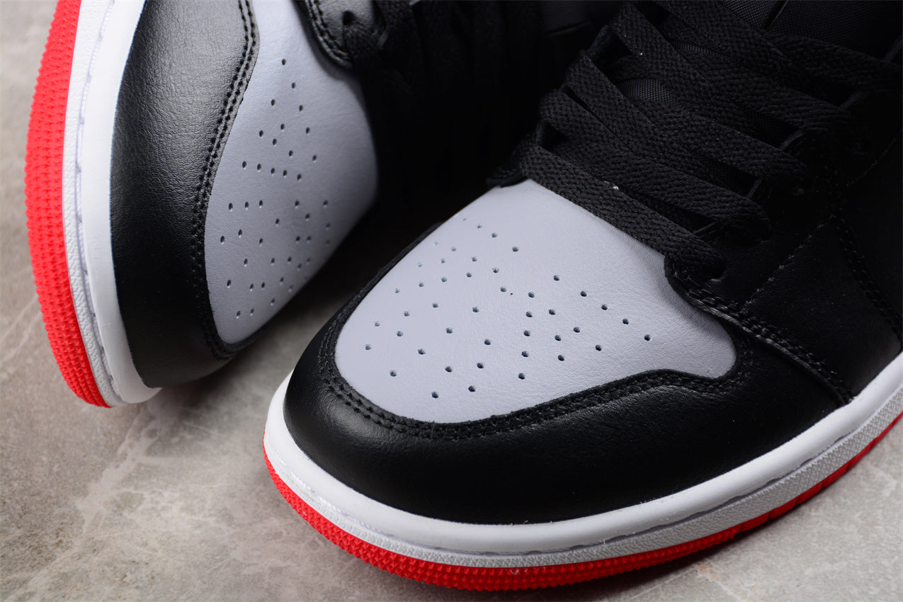 Air Jordan 1 Mid "Bred Shadow"