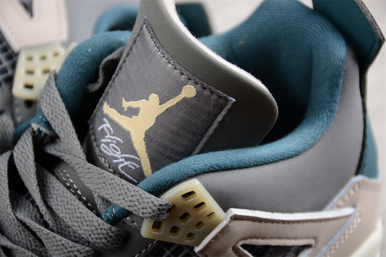 Air Jordan 4 Premium "Pony Hair"