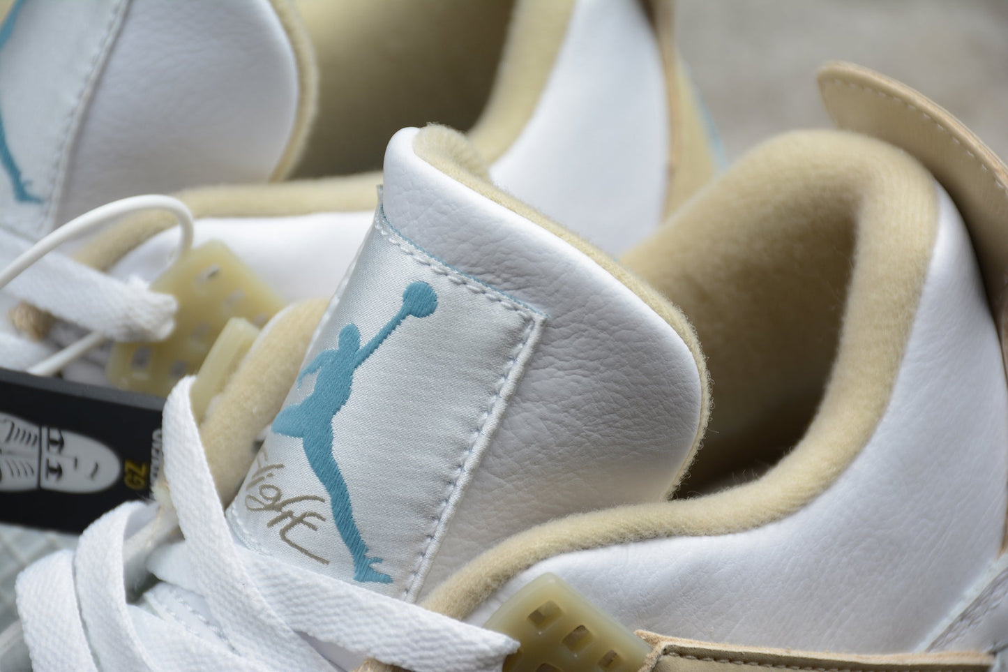 Air Jordan 4 “Linen”