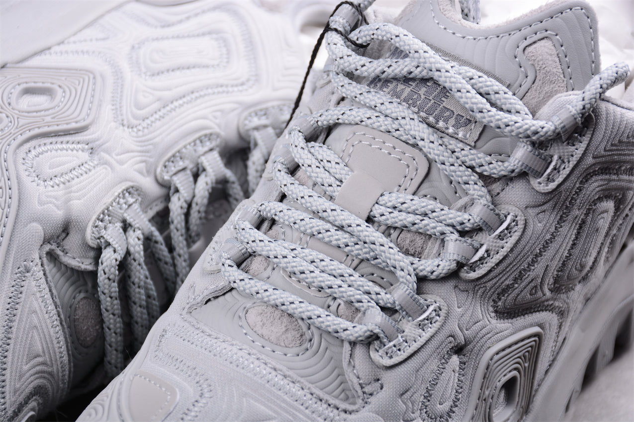 Moncler Genius Trailgrip Grain Salehe Bembury "Grey"