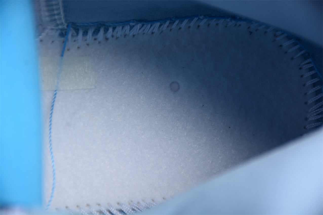 Nike Air Jordan 1 Mid "Diffused Blue"