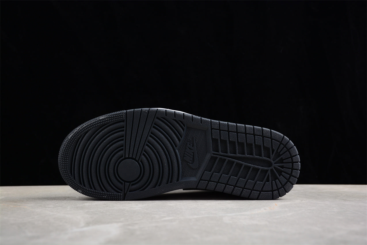 Air Jordan 1 Mid SE "Panda Elephant"