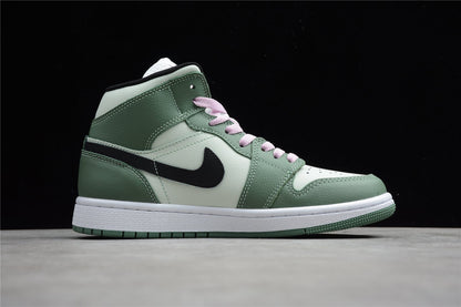 Nike Air Jordan 1 Mid SE Dutch Green Sneakers