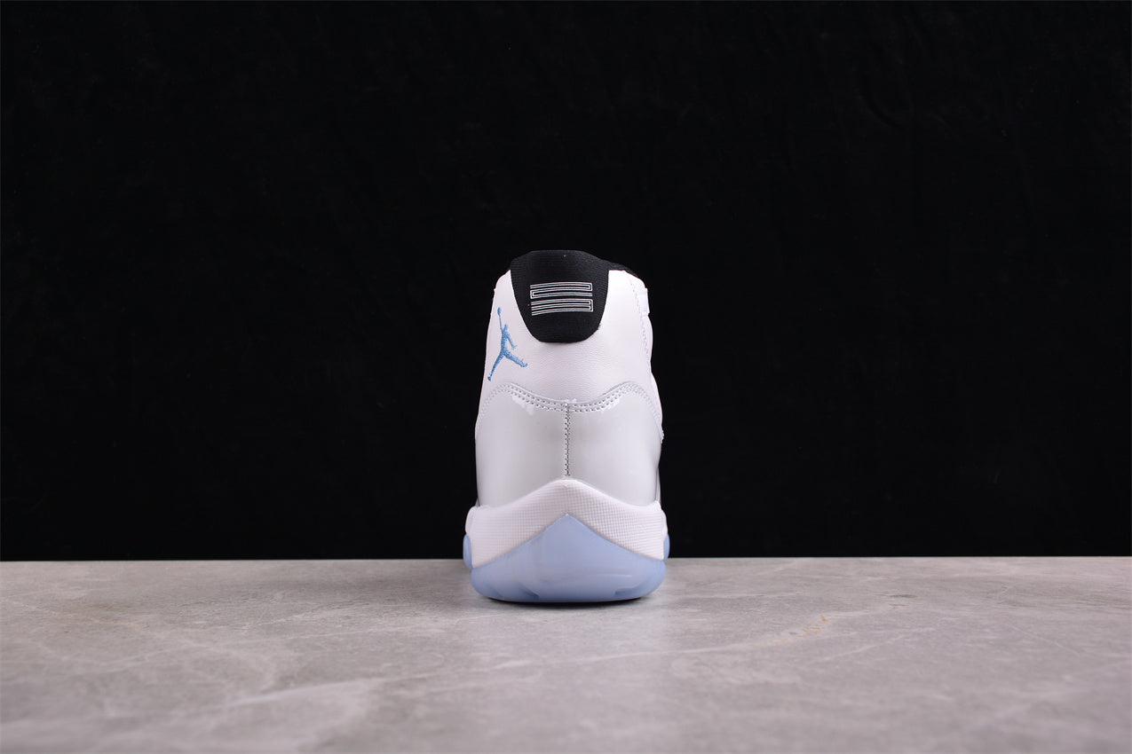 Air Jordan 11 "Legend Blue"