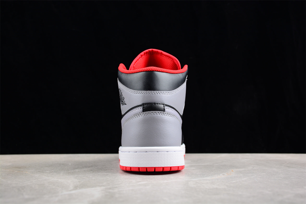 Air Jordan 1 Mid "Bred Shadow"