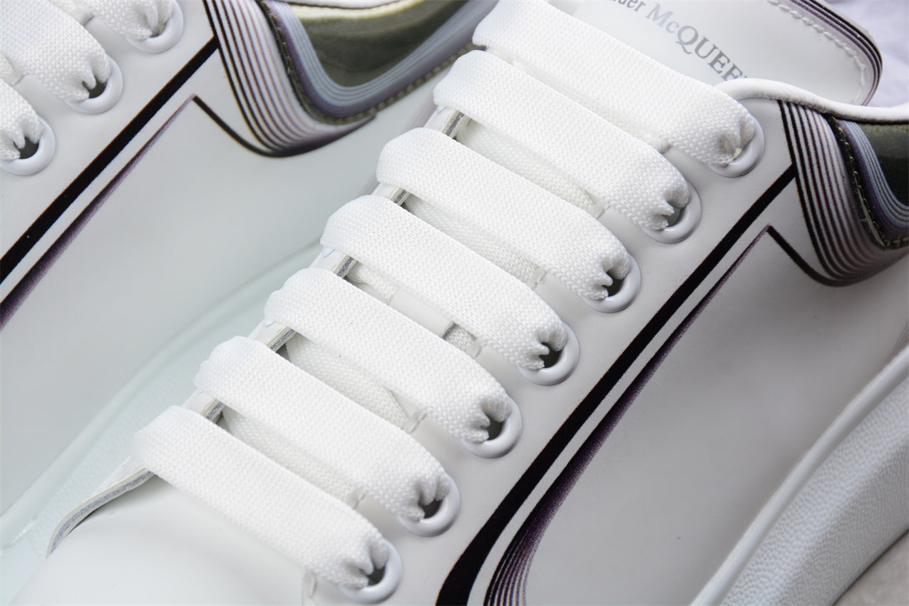 Alexander McQueen Oversized Sneaker in White/Silver