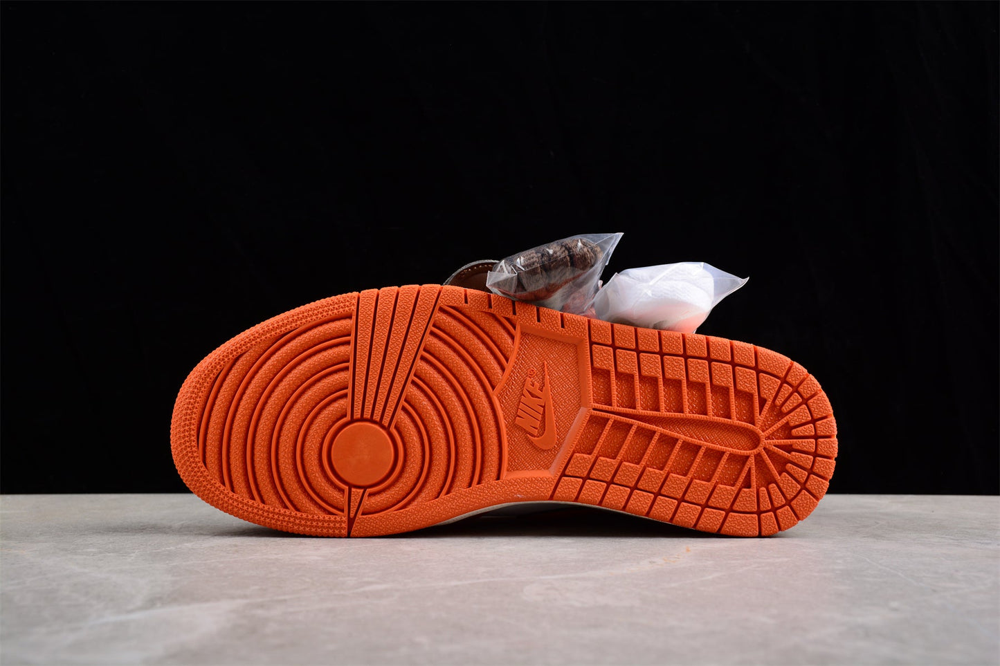 Jordan Air Jordan 1 High "Starfish" sneakers