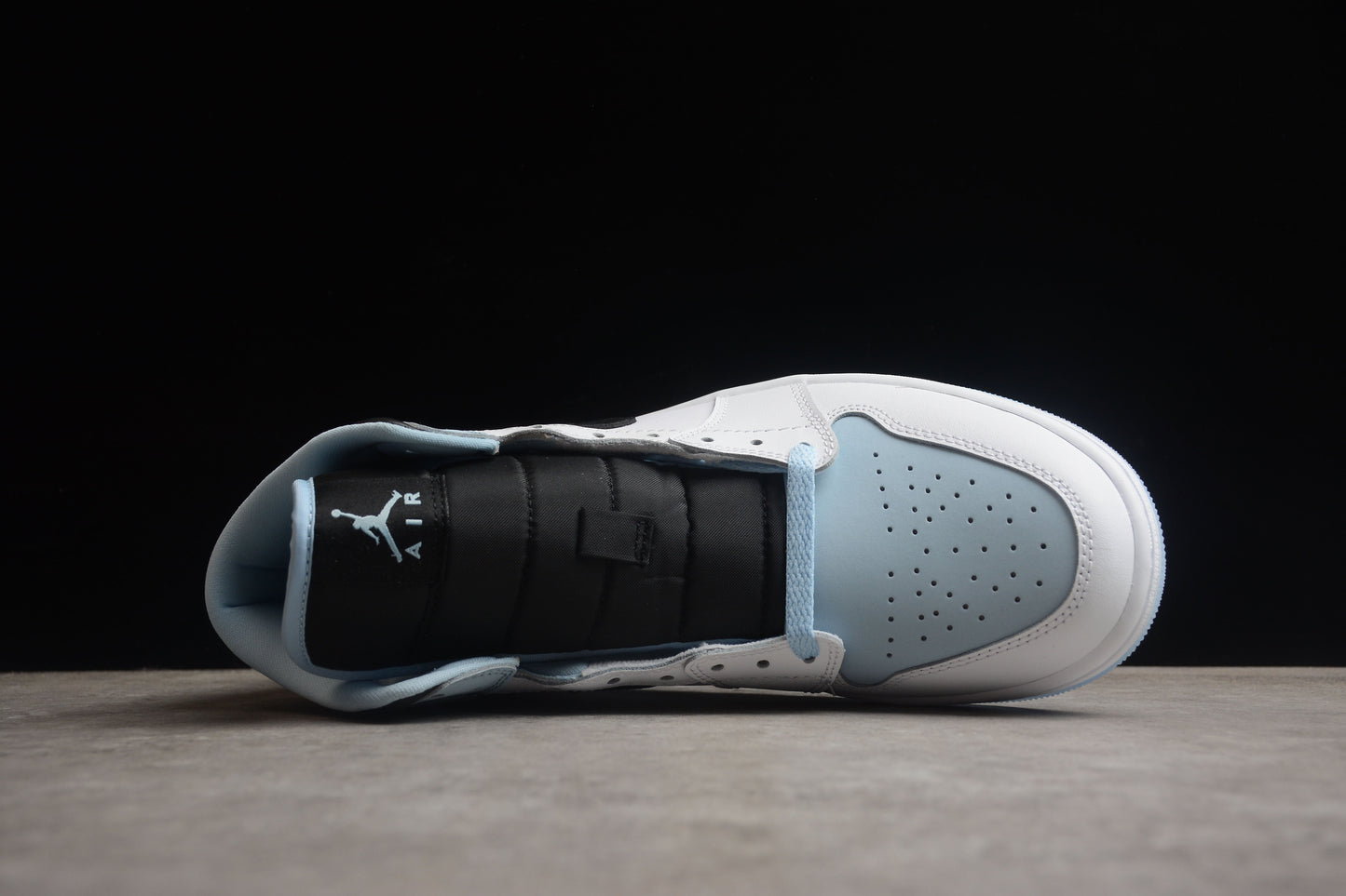 Nike Air Jordan 1 Mid SE "White Ice Blue Black UNC" GS
