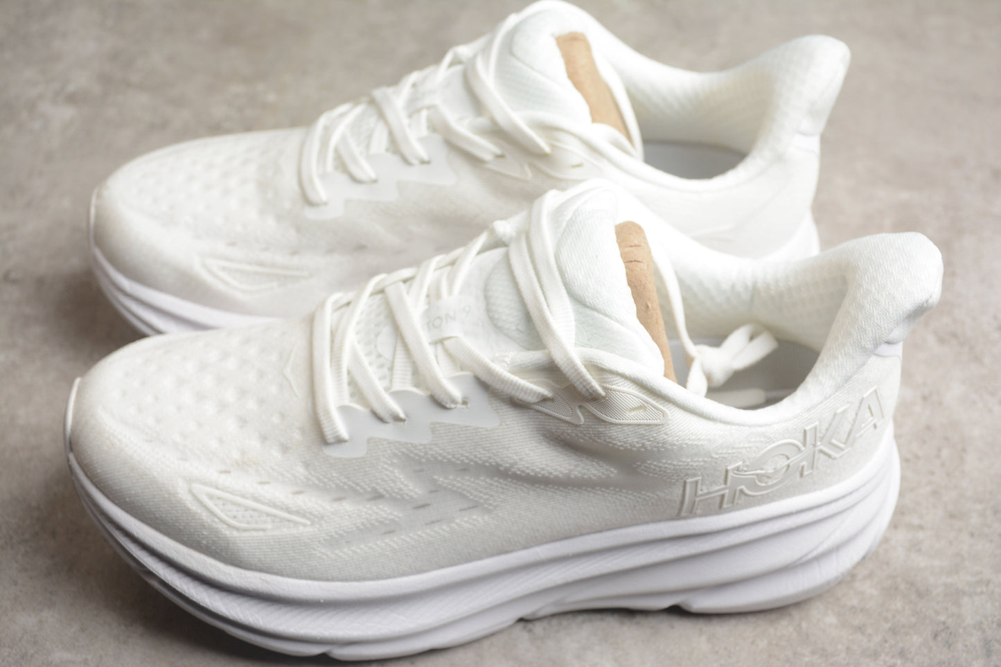 Hoka One One Clifton 9 Triple White