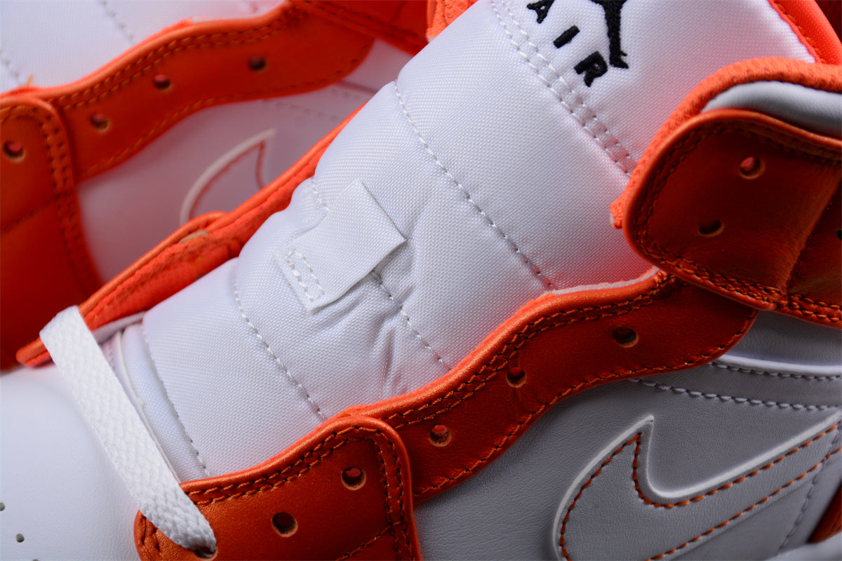 Air Jordan 1 Mid SE "Electro Orange"