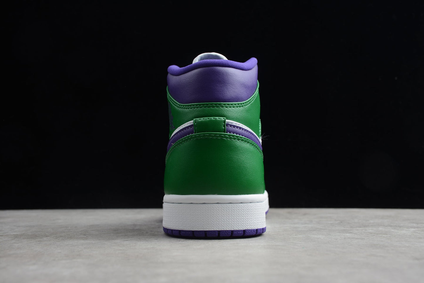 Nike Air Jordan 1 Mid "Incredible Hulk"