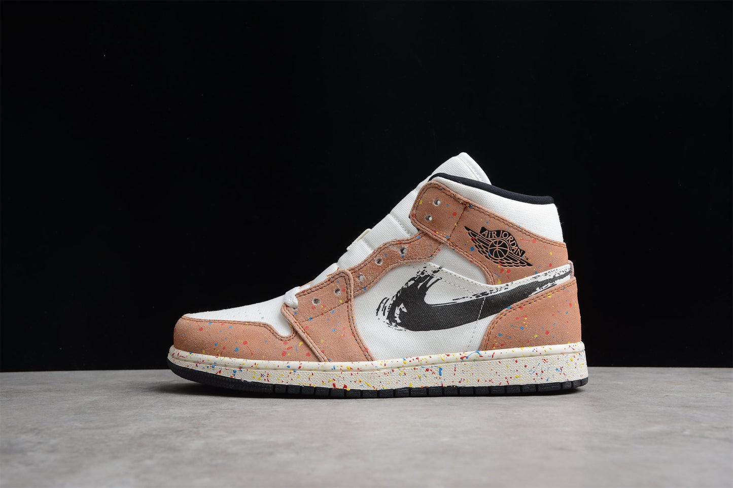 Air Jordan 1 Mid SE GS "Brushstroke Paint Splatter"