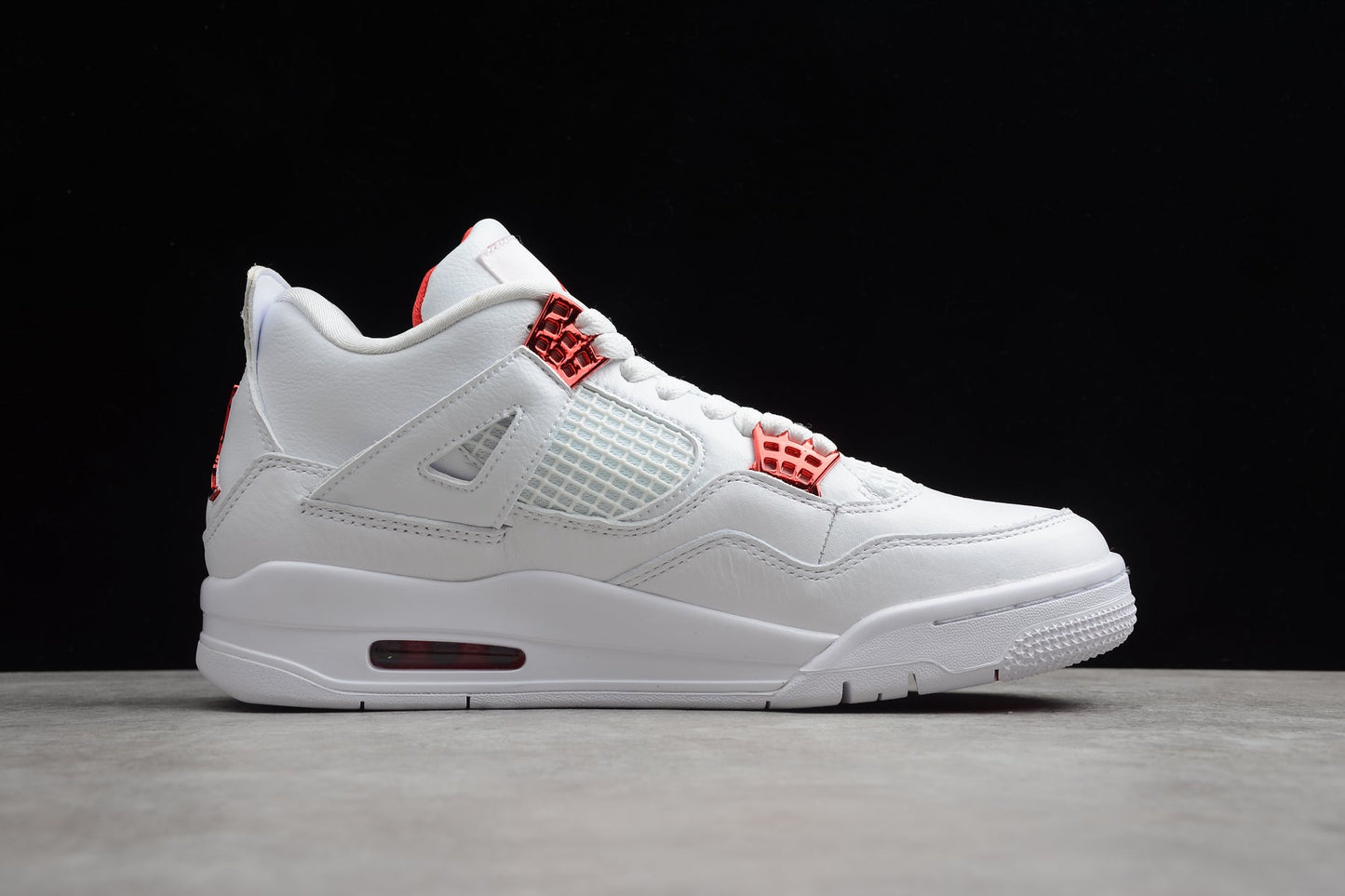 Air Jordan 4 Retro "Orange Metallic"