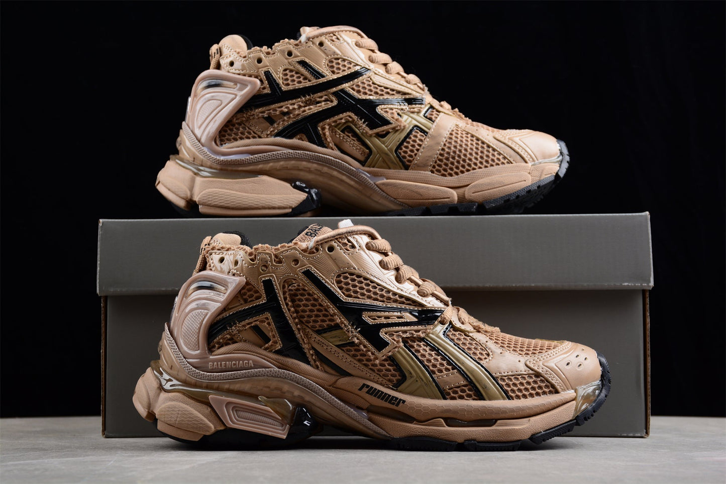 Balenciaga Runner Coffee Brown