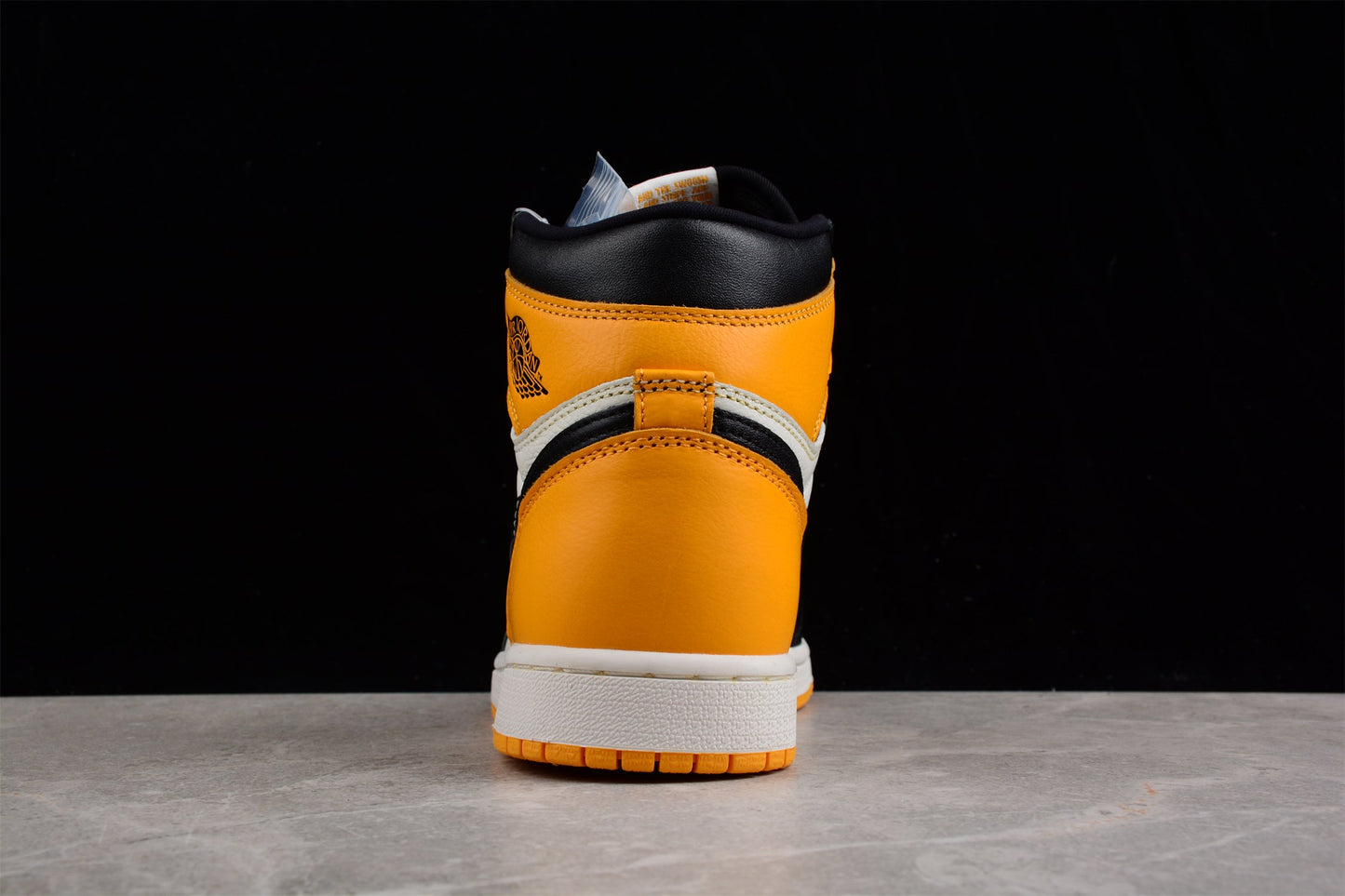 Nike Air Jordan 1 Retro High OG “Taxi”
