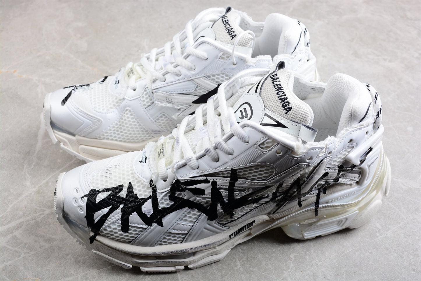 Balenciaga Runner Graffiti White