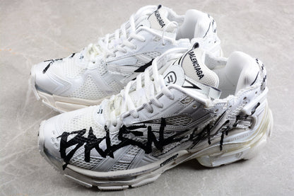 Balenciaga Runner Graffiti White