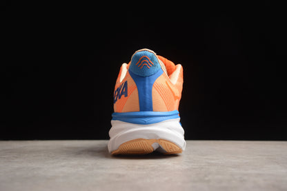 Hoka One One Clifton 9 Orange