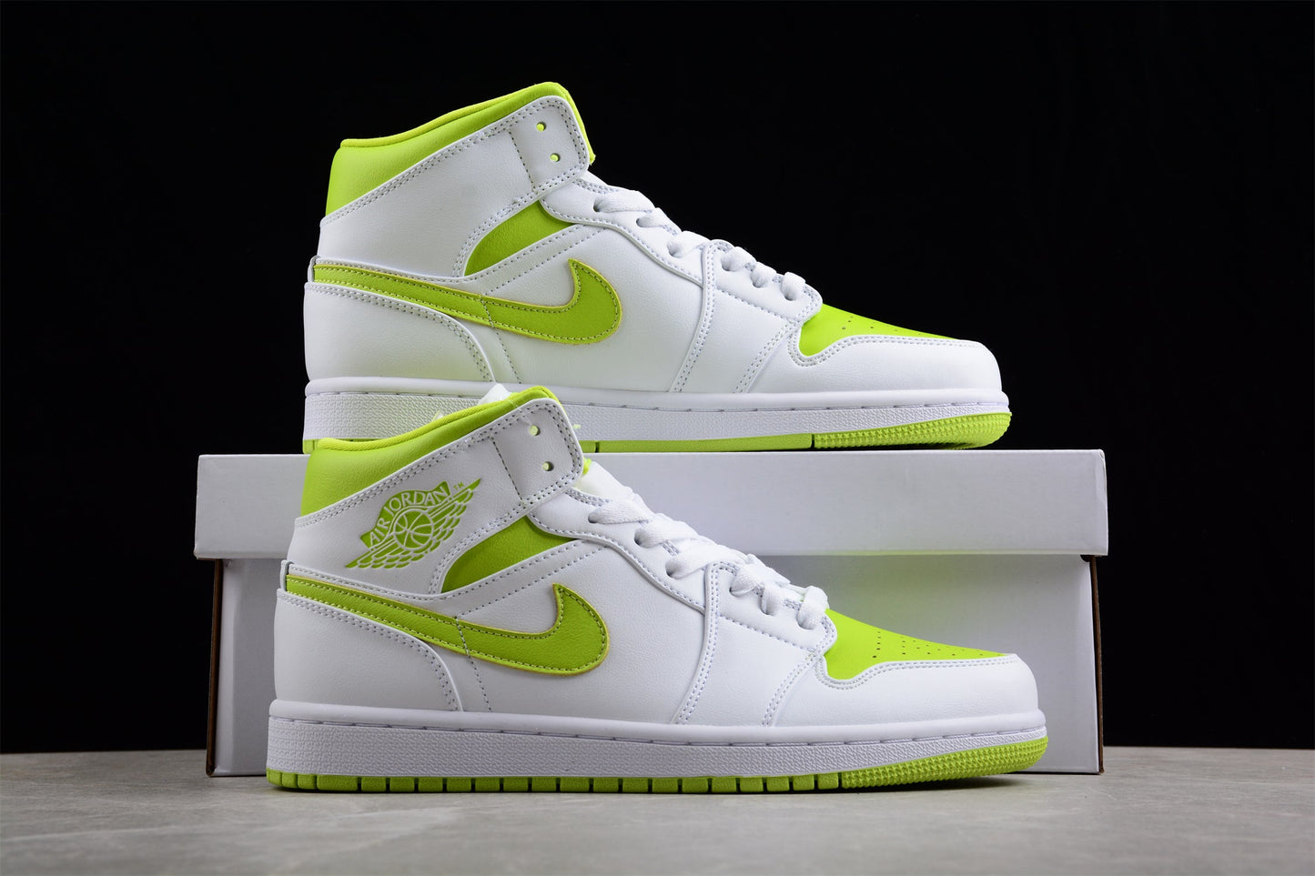 Air Jordan 1 Mid "White Lime"