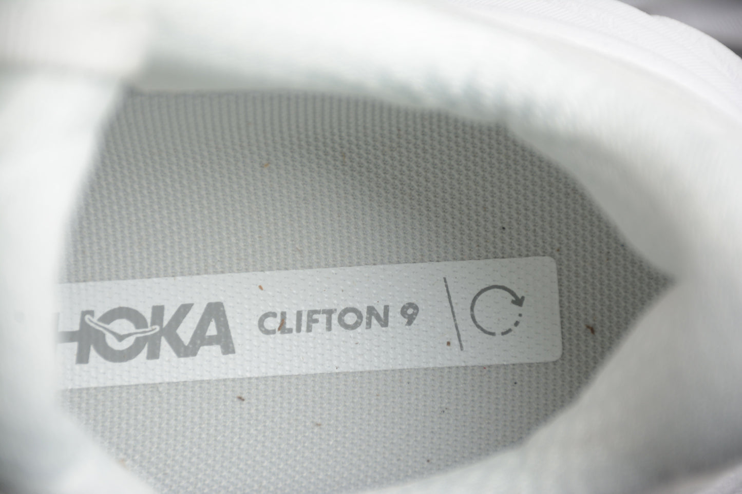 Hoka One One Clifton 9 Triple White