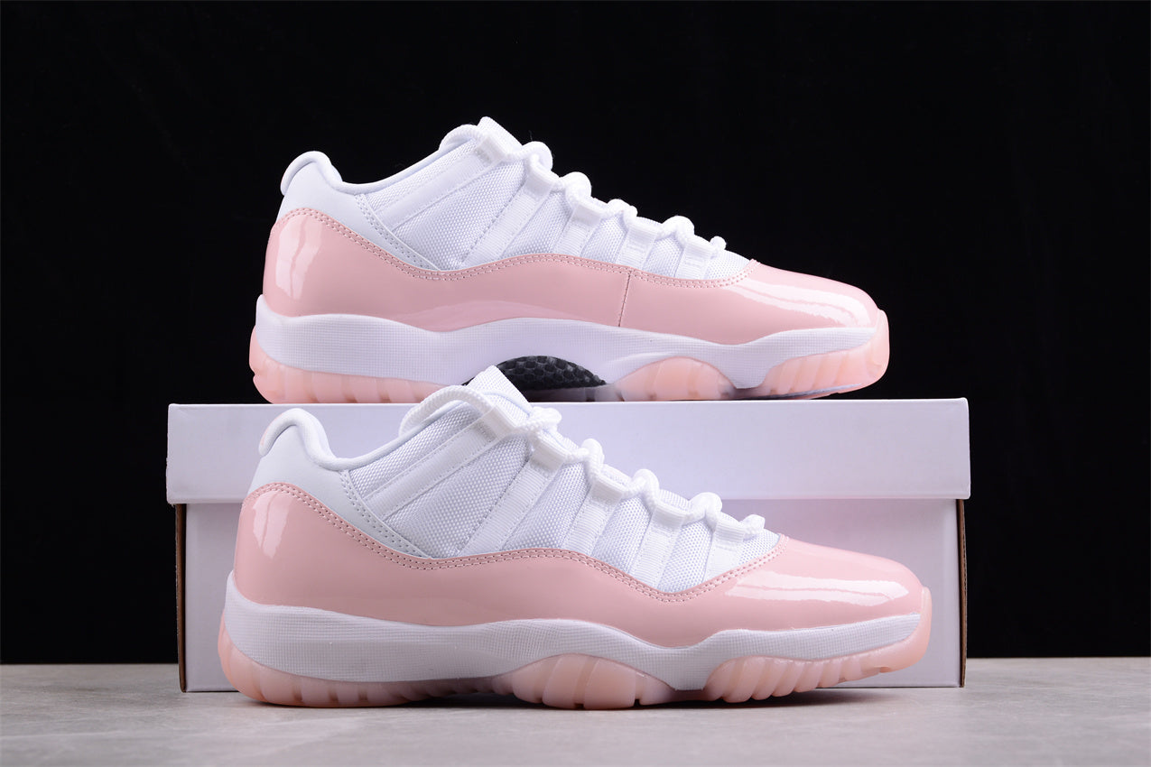 Air Jordan 11 Low "Pure Violet"