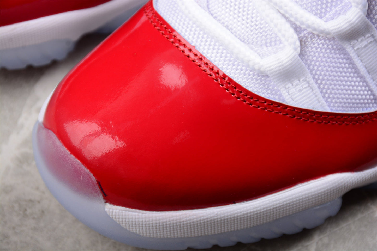 Air Jordan 11 "Cherry"
