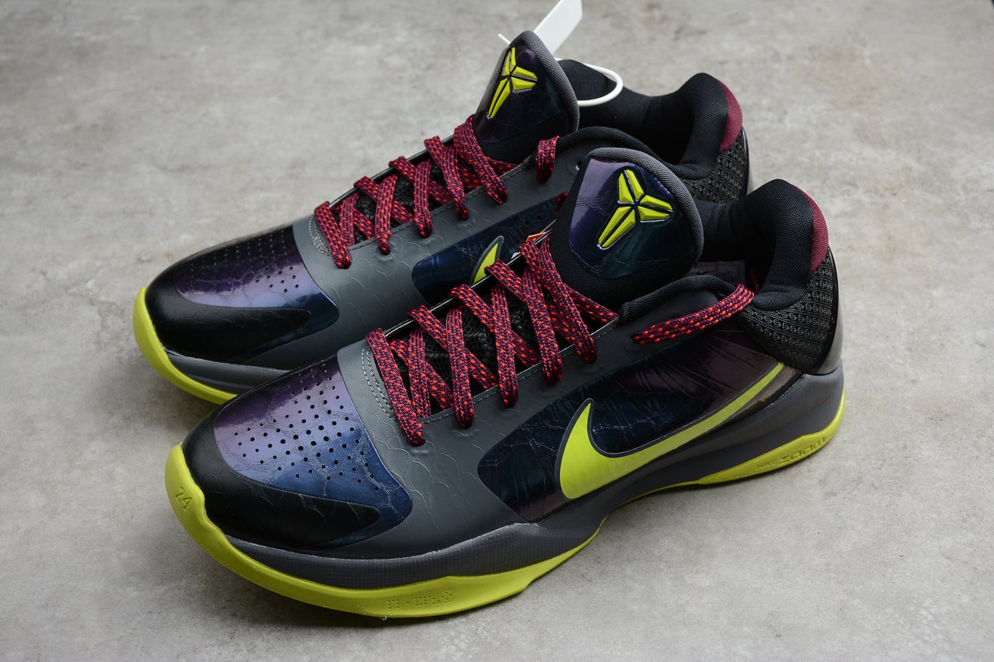 Kobe 5 Protro “Chaos Alternate” (NBA 2K20 Gamer Exclusive)