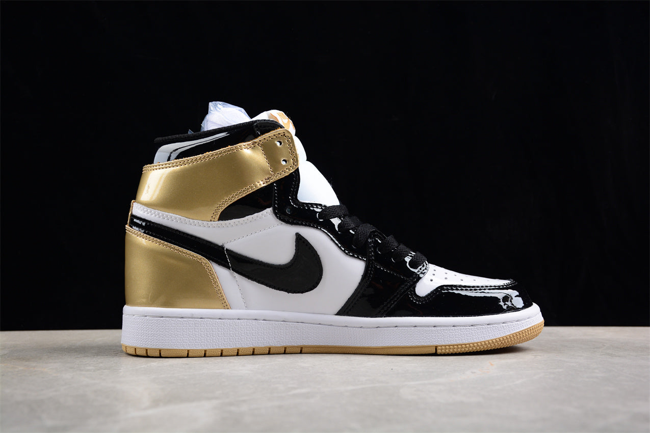 Nike Air Jordan 1 Retro High OG NRG “Gold Top 3”