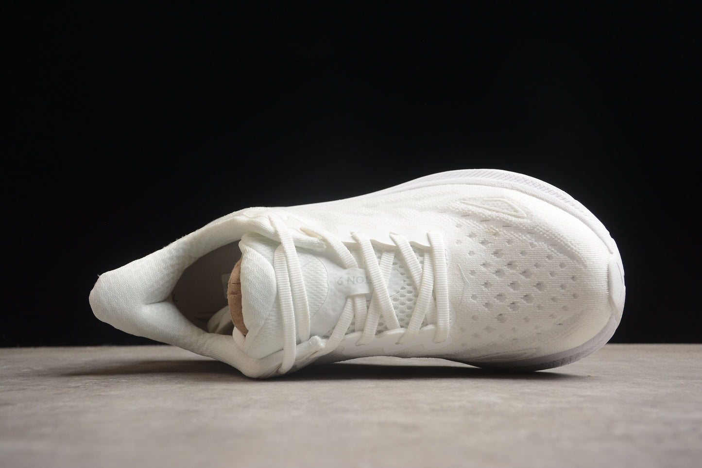 Hoka One One Clifton 9 Triple White