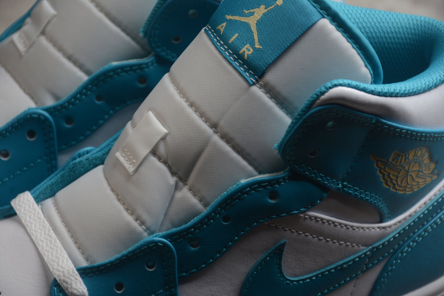 Nike Air Jordan 1 Mid "Aquatone Celestial Gold White"