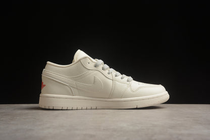 Supreme x Air Jordan 1 Low AJ1 Sneakers