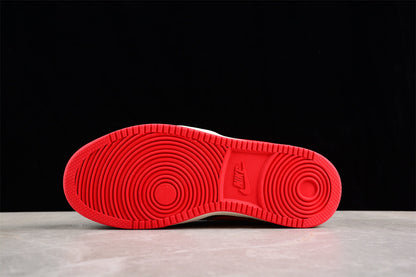 Air Jordan 1 KO Low Bred Sneakers