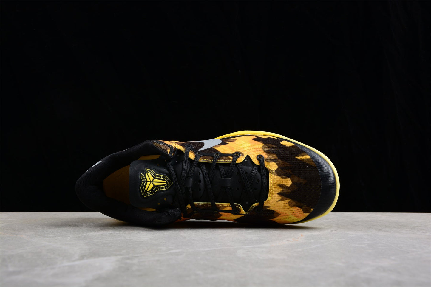 Nike Kobe 8 System "Sulfur/Electric"