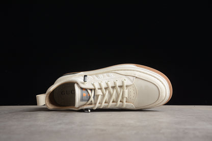 Gucci Cream Beige Leather Low-Top Sneakers