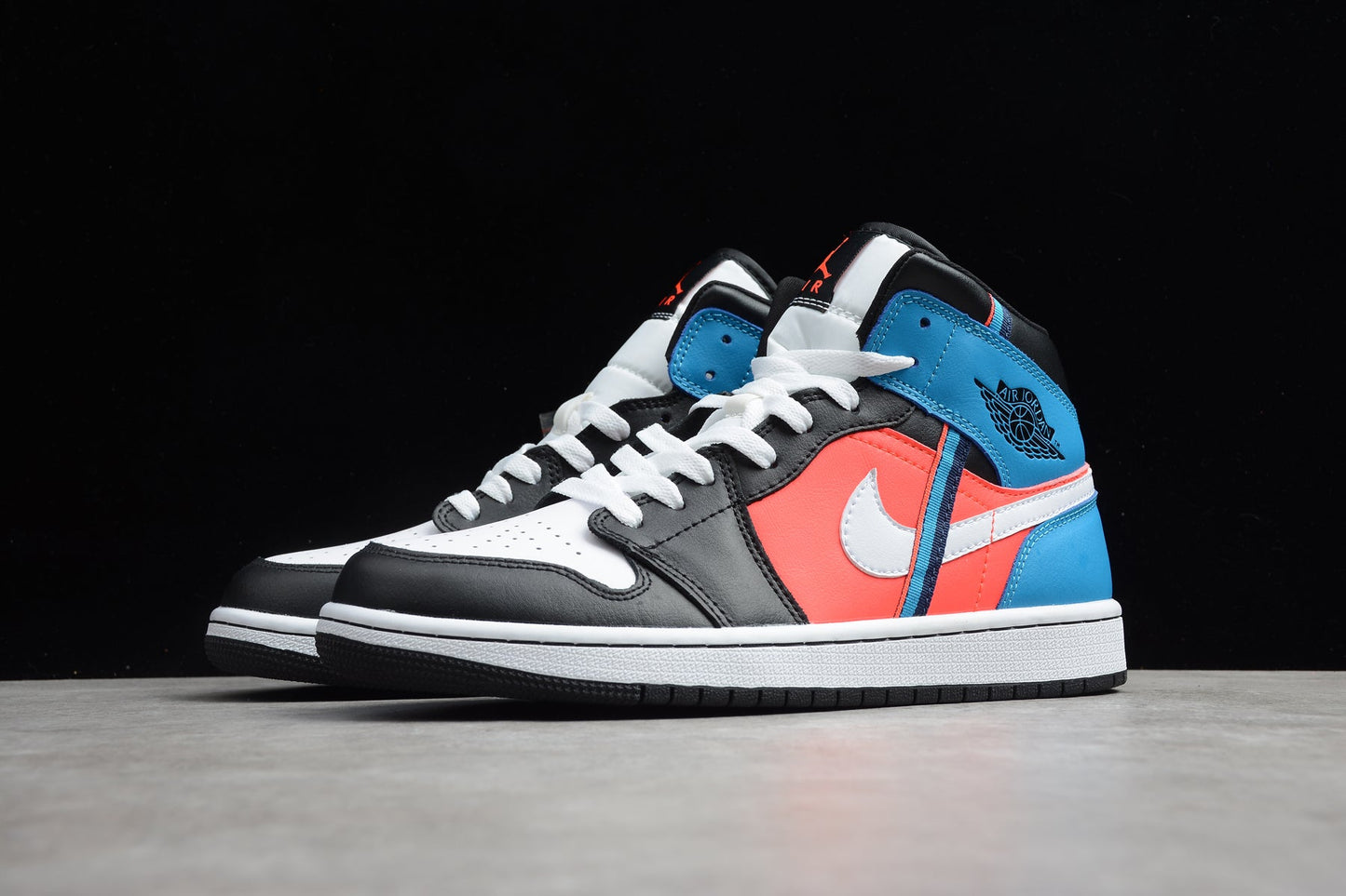 Air Jordan 1 Mid “Game Time”